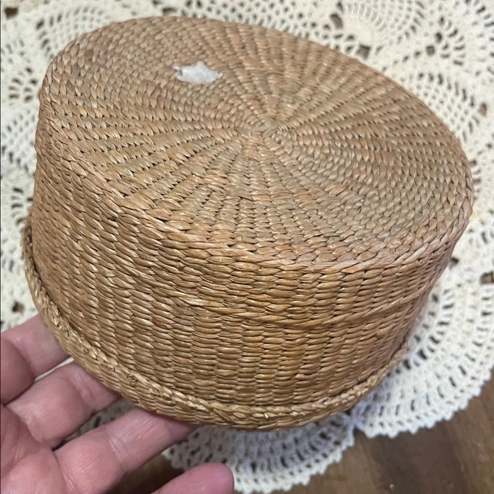 Round Woven Basket with lid trinket or sewing basket